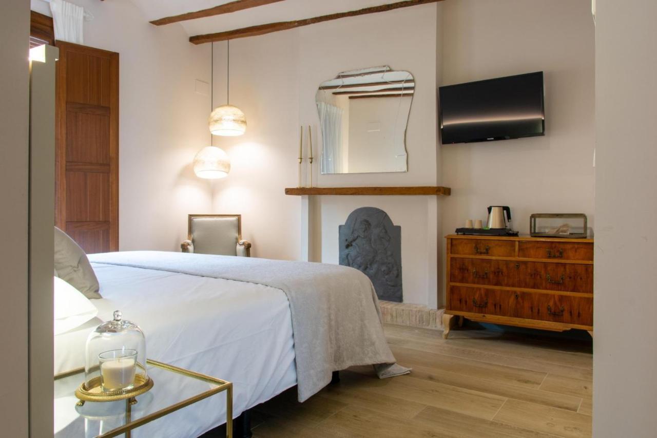 Los Canilleros Requena Kamer foto